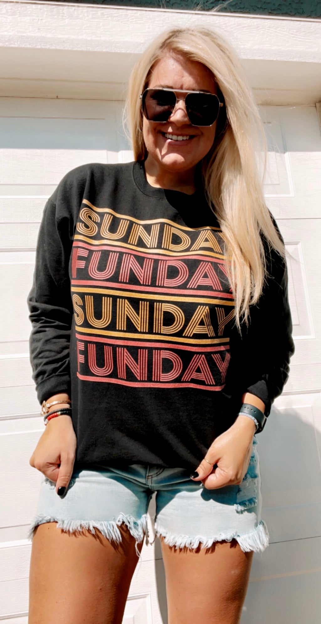 Sunday Funday Throw Back - Unisex Heavy Blend™ Crewneck Sweatshirt