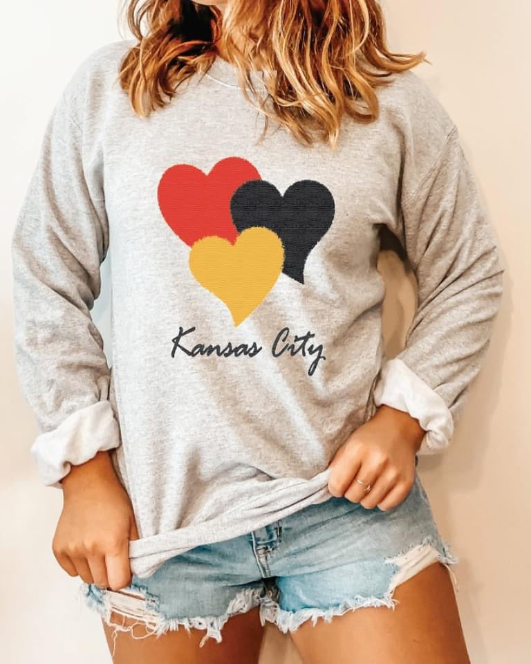 Kansas City Hearts - Unisex Heavy Blend™ Crewneck Sweatshirt