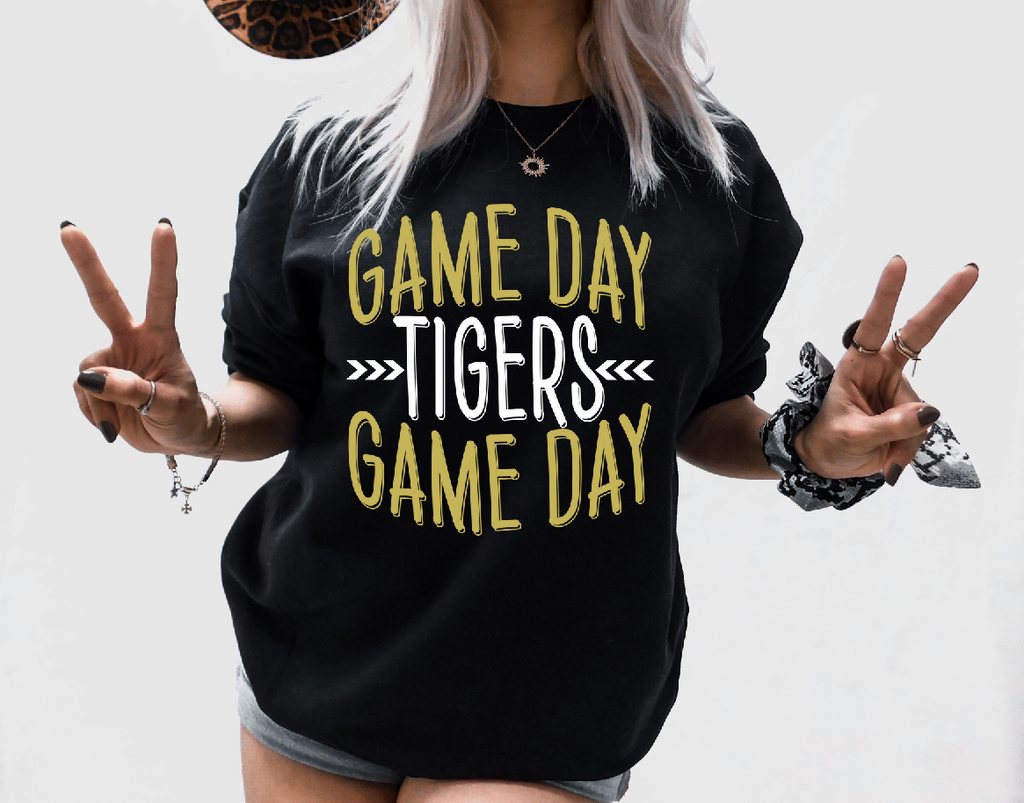 Game Day Crew Tigers - Unisex Heavy Blend™ Crewneck Sweatshirt