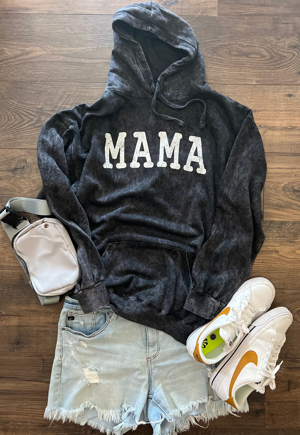 MAMA - Unisex Mineral Wash Hoodie